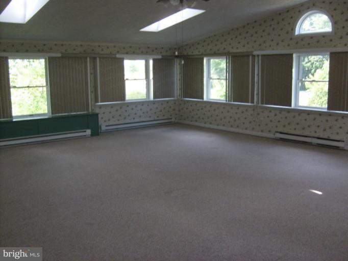 190 Schoolhouse Road Aspers, PA 17304 - Photo 24 of 30 Interior (General)