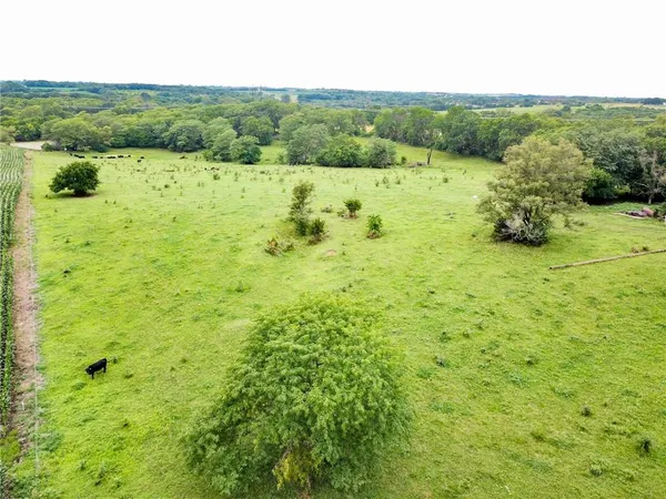 $688,000 | Northwest Grant Road, Maysville, MO 64469