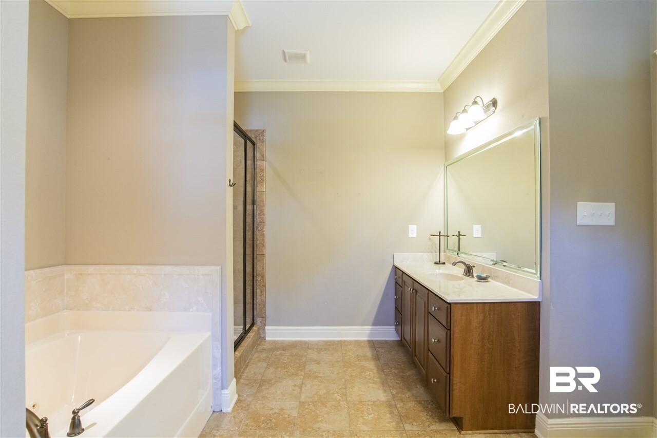 7099 Cloverleaf Landing Road Bay Minette, AL 36507 - Photo 16 of 28 master bathroom