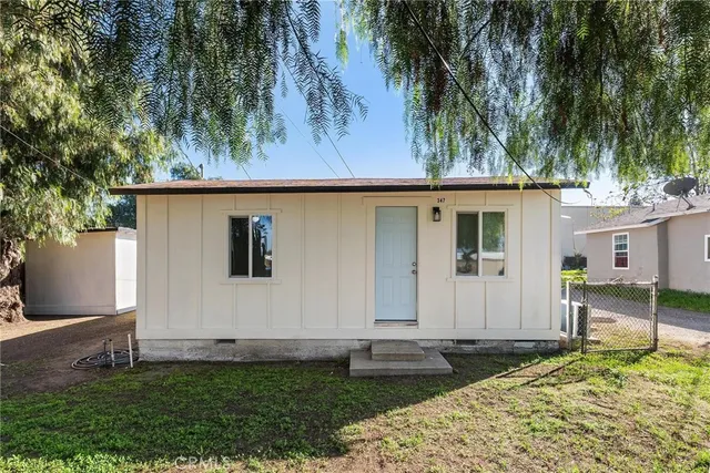 $499,900 | 347 North Garfield Avenue, Corona, CA 92882