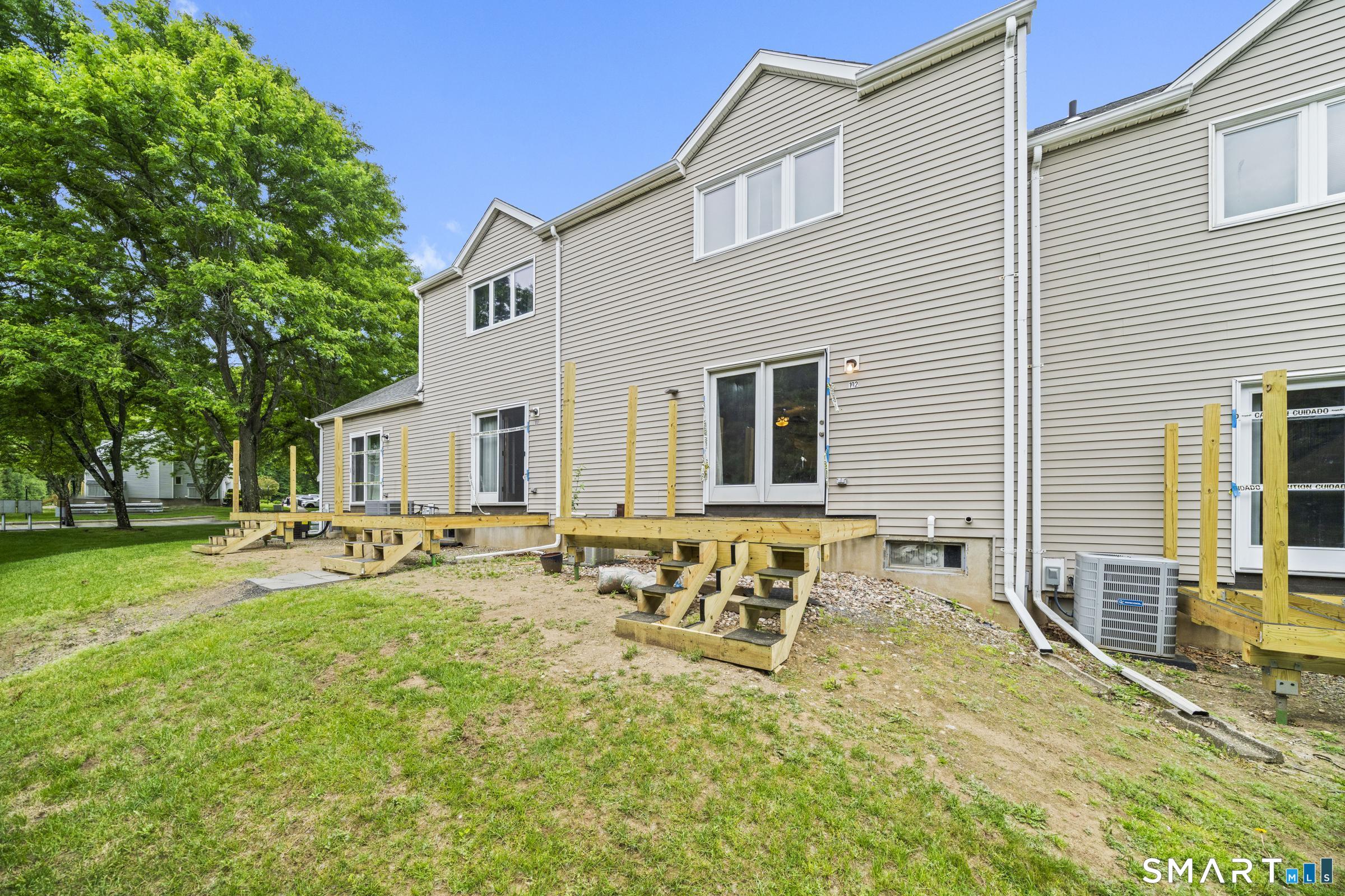 102 Oak Ridge Drive, Unit 102 Windsor Locks, CT 06096 - Photo 30 of 32