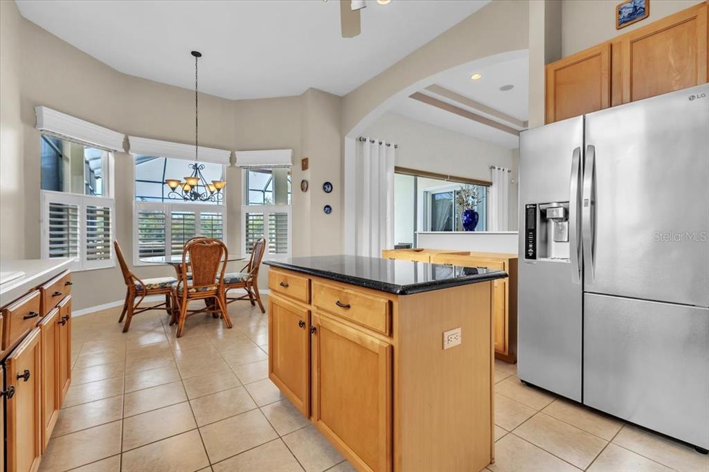 7626 Desert Inn Way Lakewood Ranch, FL 34202 - Photo 15 of 58 Gallery Image 15