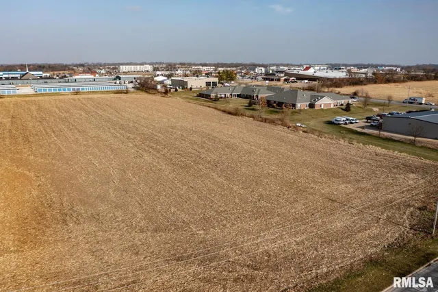 $525,000 | 4701 Maine Street, Quincy, IL 62305