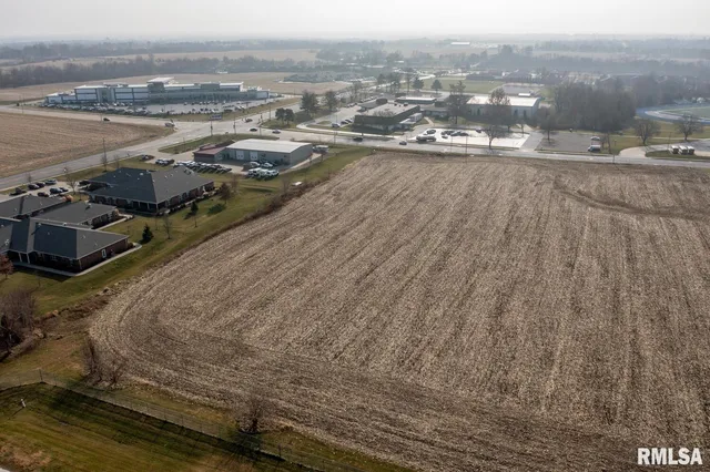 $525,000 | 4701 Maine Street, Quincy, IL 62305