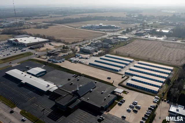 $525,000 | 4701 Maine Street, Quincy, IL 62305