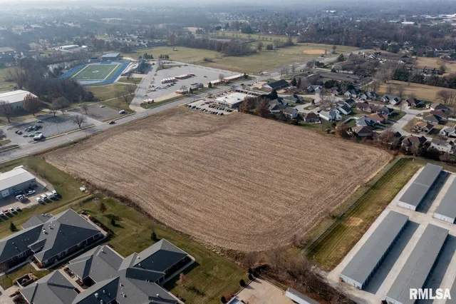 $525,000 | 4701 Maine Street, Quincy, IL 62305