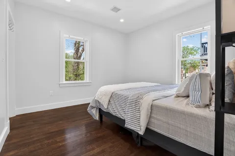 $799,000 | 319 Forest Hills Street, Unit 2, Boston, MA 02130