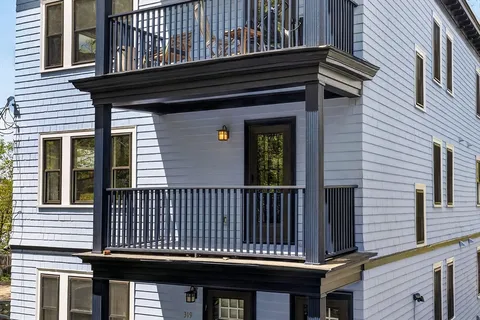 $799,000 | 319 Forest Hills Street, Unit 2, Boston, MA 02130