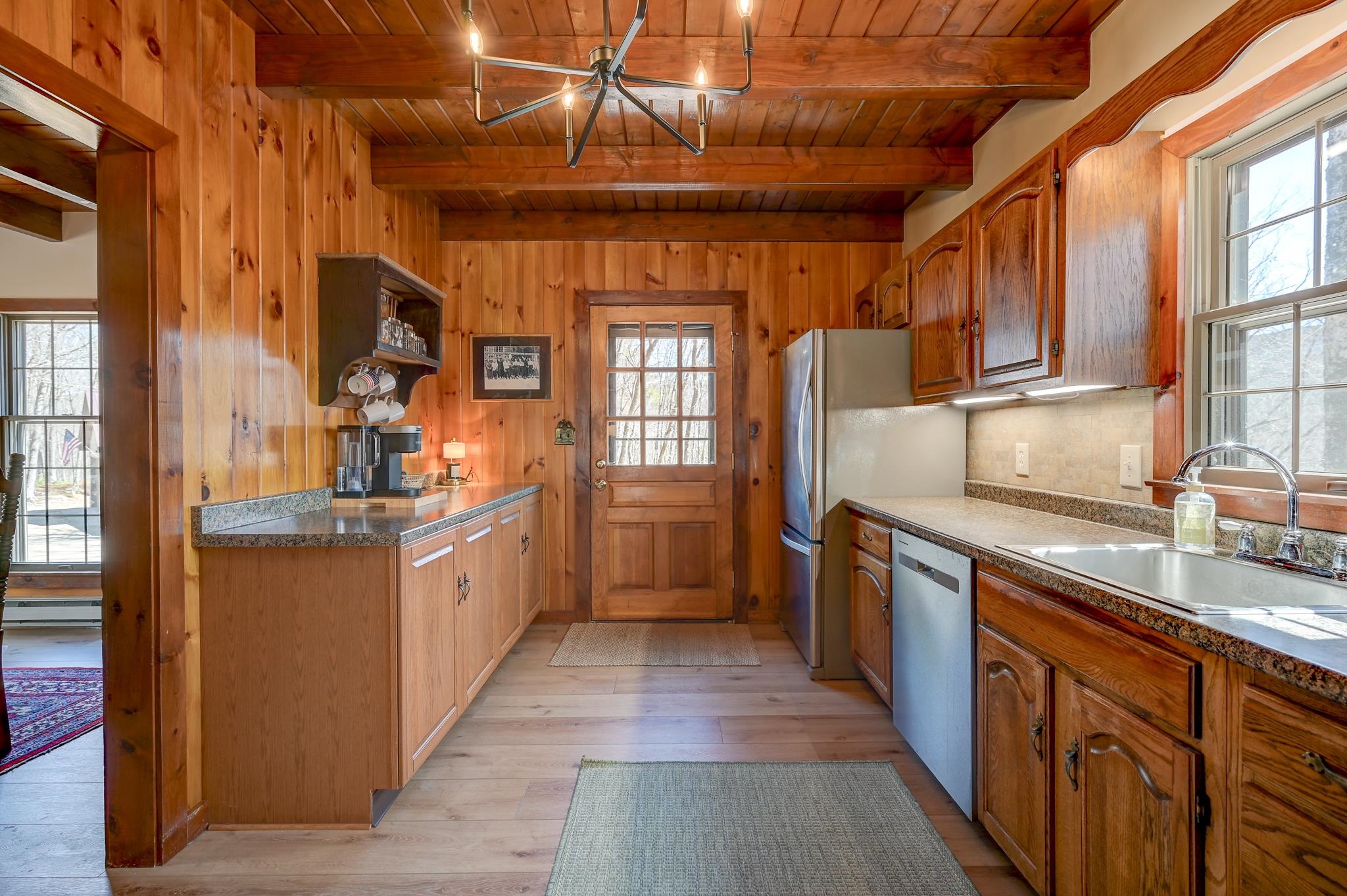 46 Pickering Road Rochester, NH 03839 - Photo 17 of 59
