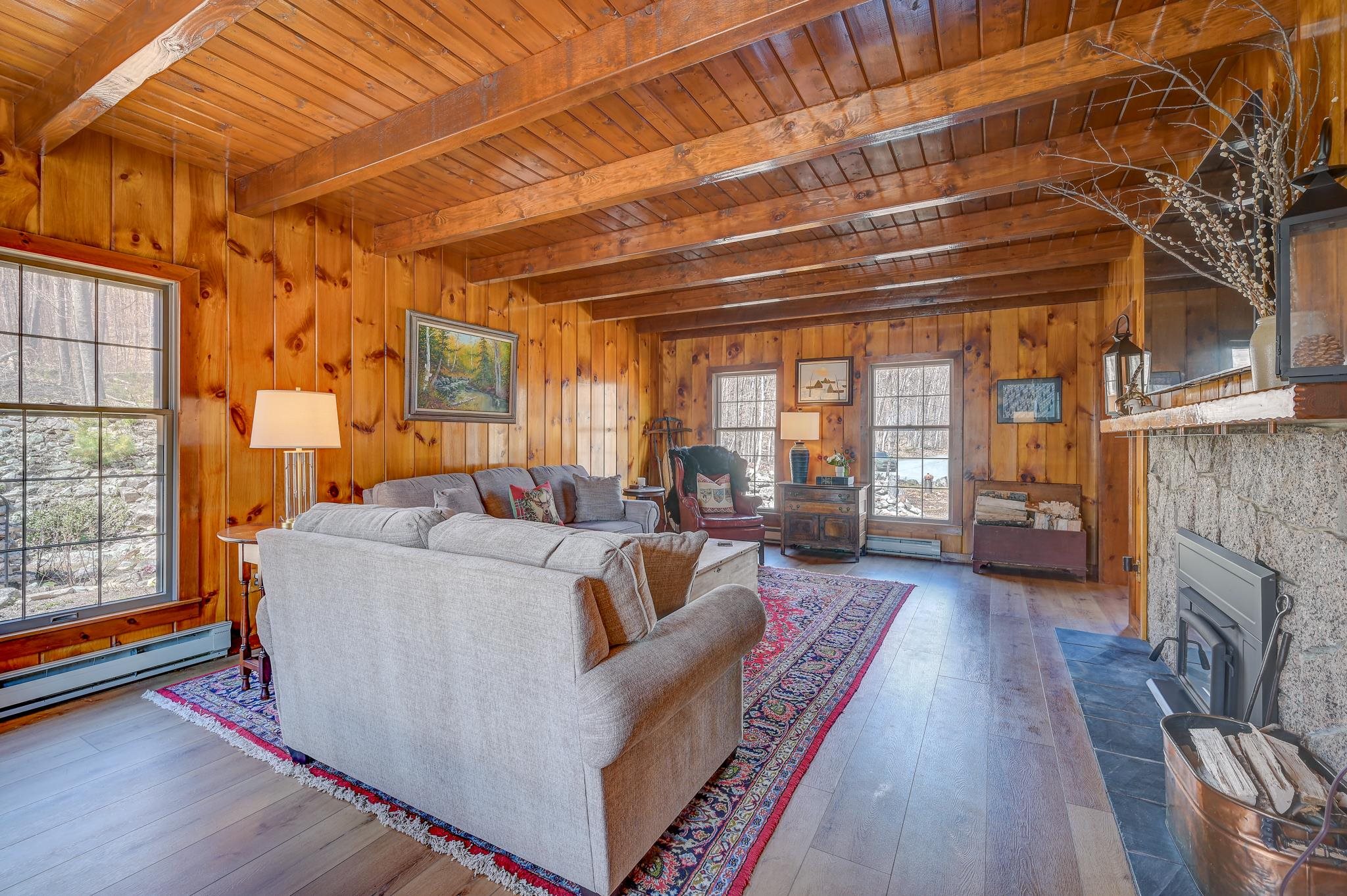 46 Pickering Road Rochester, NH 03839 - Photo 21 of 59