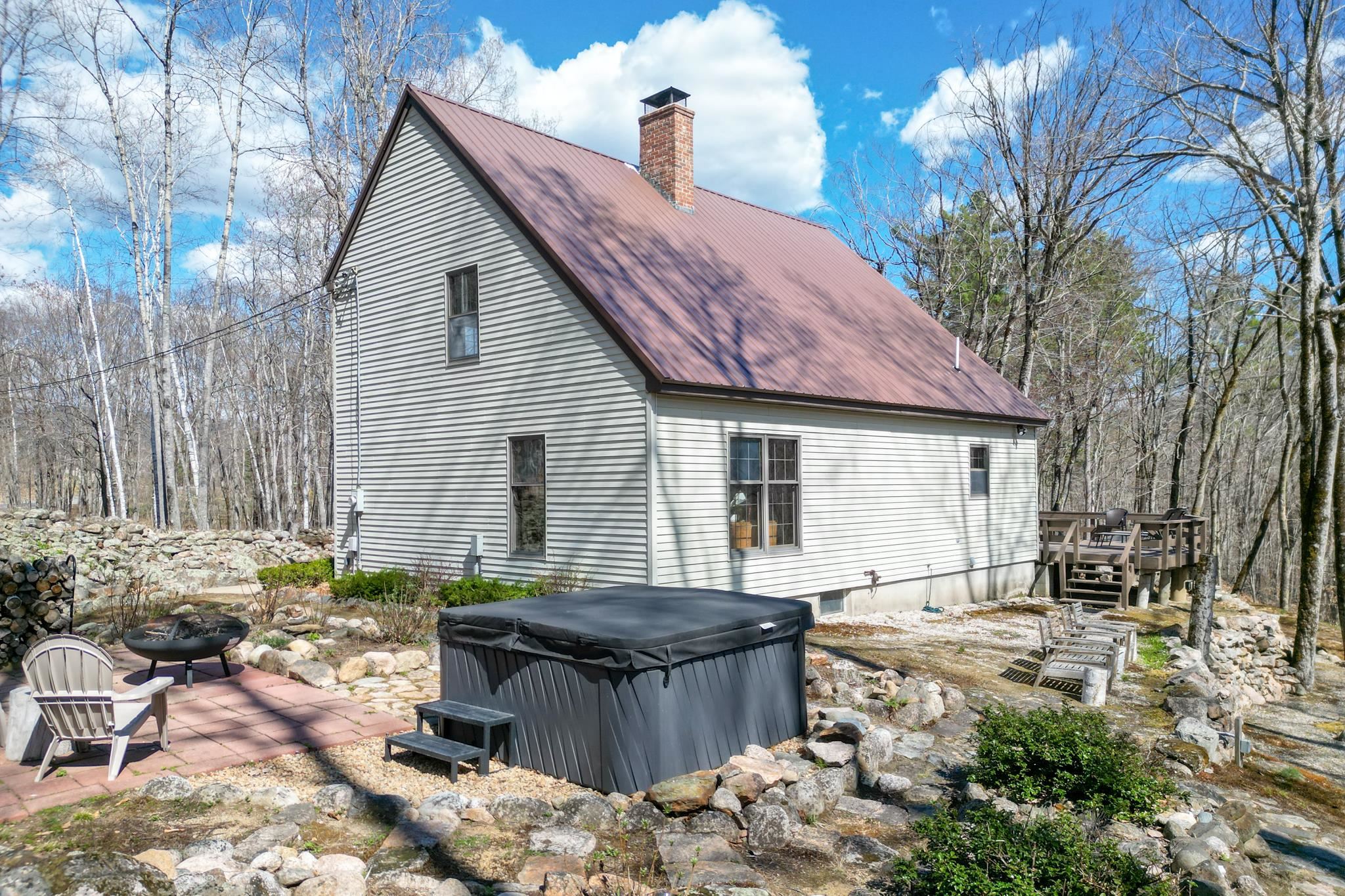 46 Pickering Road Rochester, NH 03839 - Photo 47 of 59