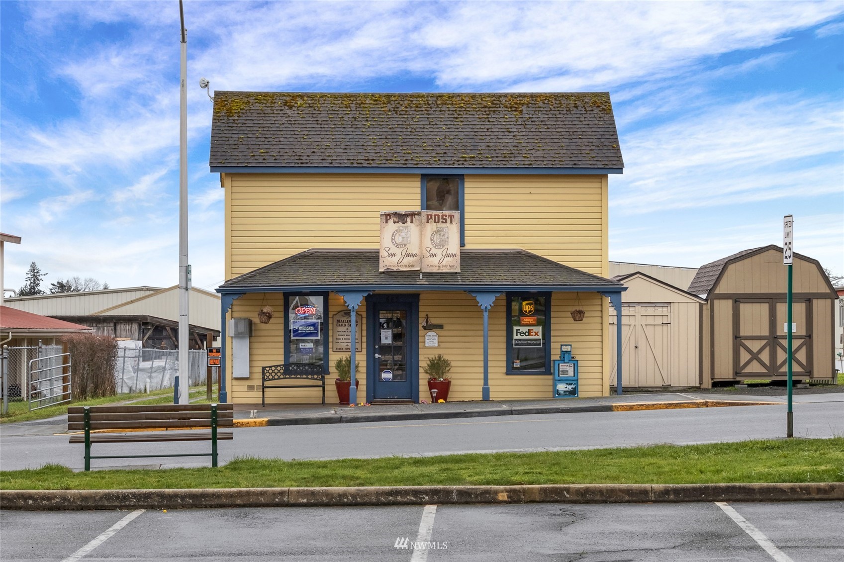685 Spring Street Friday Harbor, WA 98250 - Photo 4 of 23 front view of a house