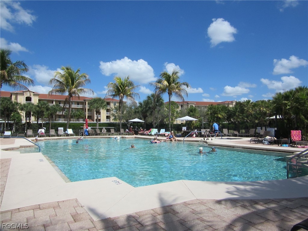8251 Pathfinder Loop, Unit 641 Fort Myers, FL 33919 - Photo 34 of 37 a view of a garden