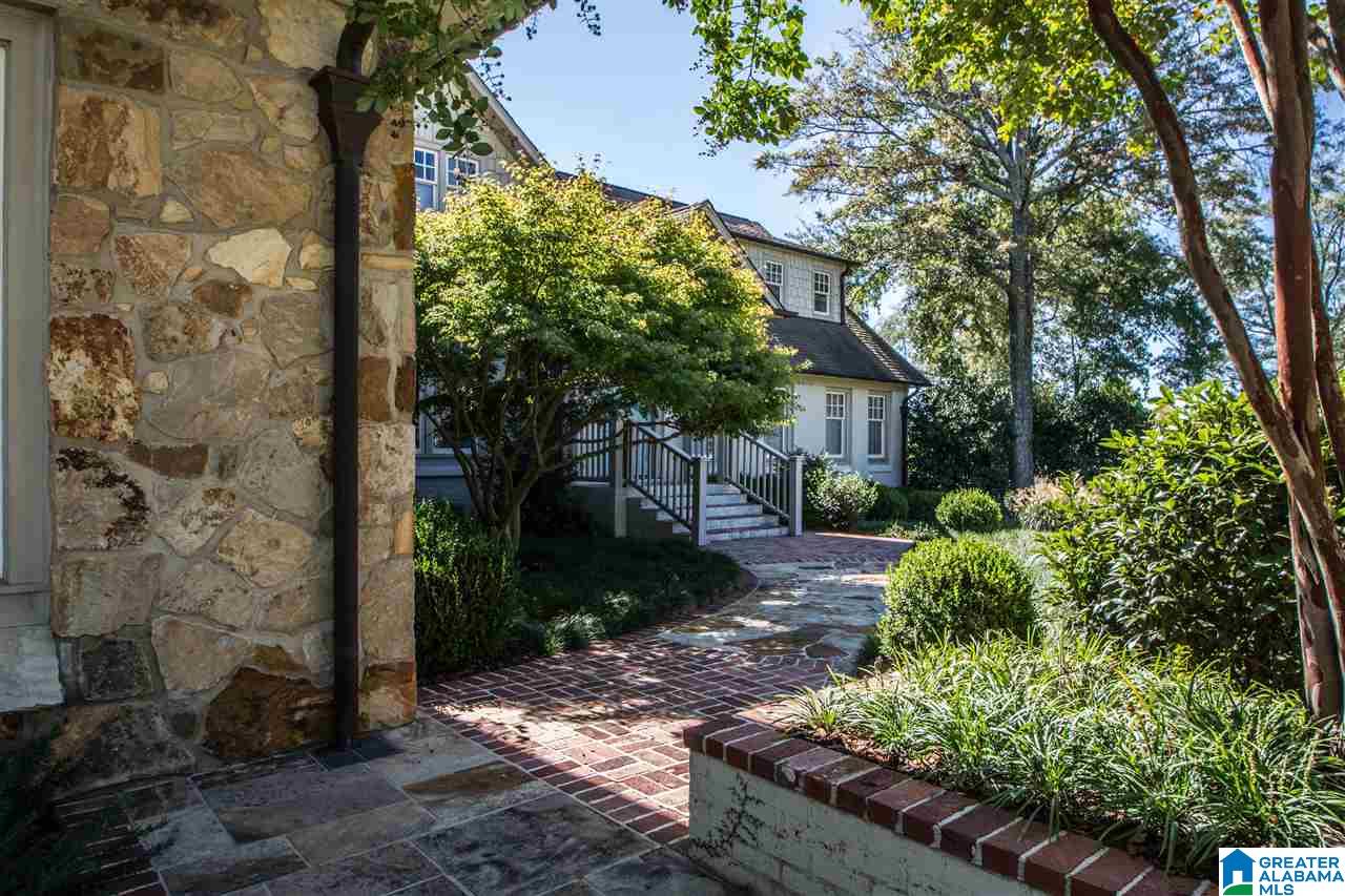 2401 Chestnut Road Birmingham, AL 35216 - Photo 3 of 49