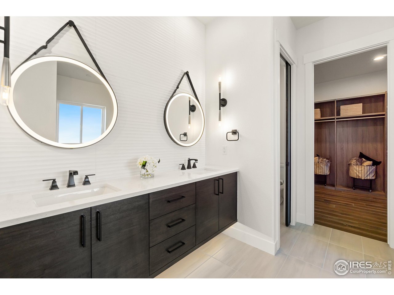 2045 Morningstar Way Fort Collins, CO 80524 - Photo 19 of 35 Luxury 5pc Primary Bath