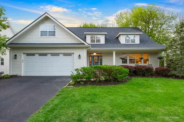 $650,000 | 524 Tower Place, Fox River Grove, IL 60021
