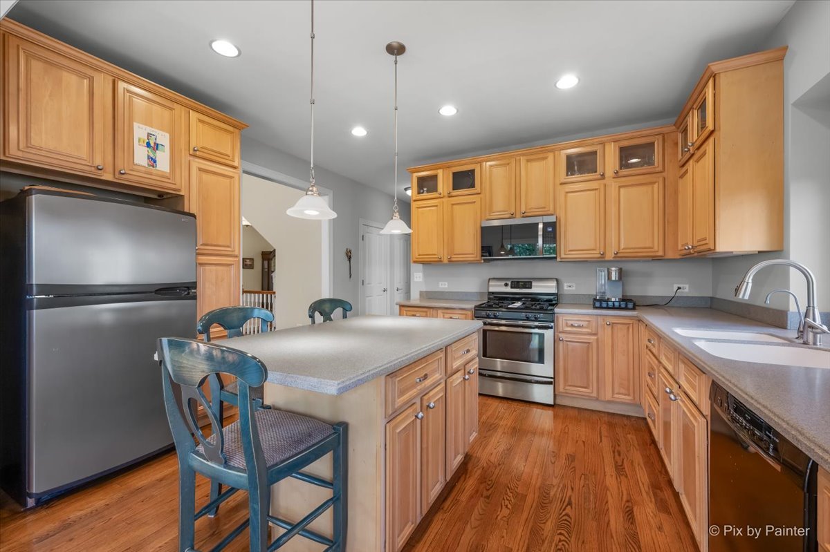 524 Tower Place Fox River Grove, IL 60021 - Photo 18 of 64
