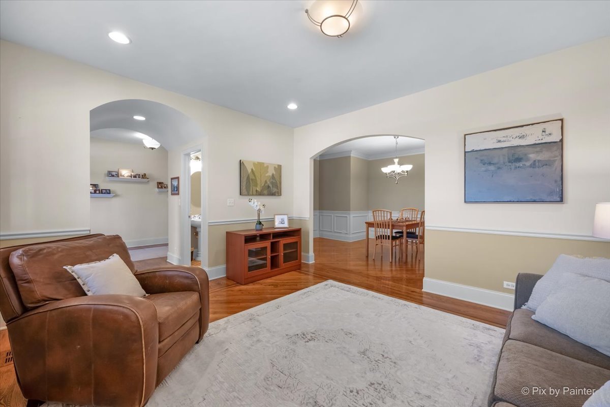 524 Tower Place Fox River Grove, IL 60021 - Photo 7 of 64