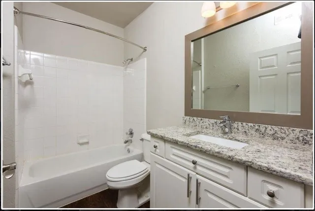 $1,460 | 3558 Piedmont Road Northeast, Unit 1 111, Atlanta, GA 30305