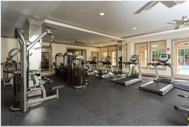 $1,460 | 3558 Piedmont Road Northeast, Unit 1 111, Atlanta, GA 30305