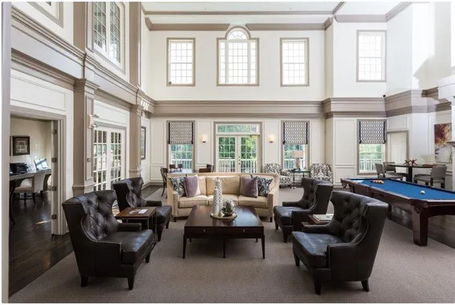 $1,460 | 3558 Piedmont Road Northeast, Unit 1 111, Atlanta, GA 30305