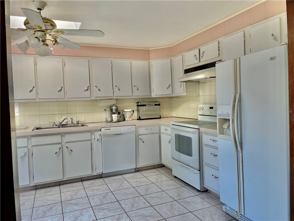 314 George Waterman Road Johnston, RI 02919 - Photo 12 of 45