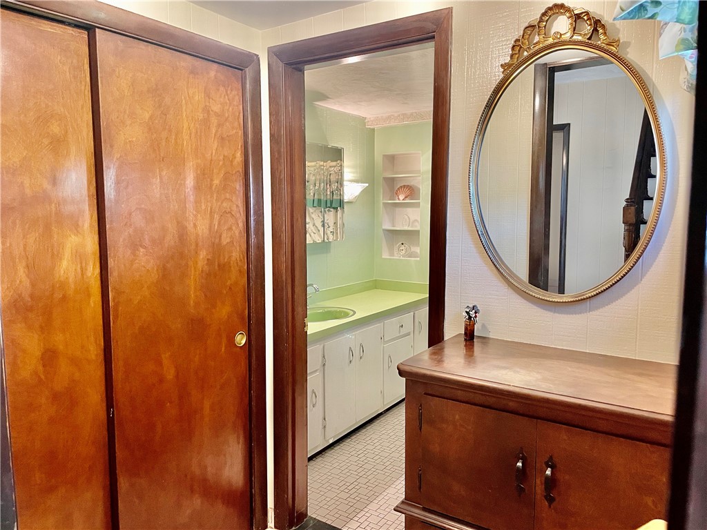 314 George Waterman Road Johnston, RI 02919 - Photo 16 of 45
