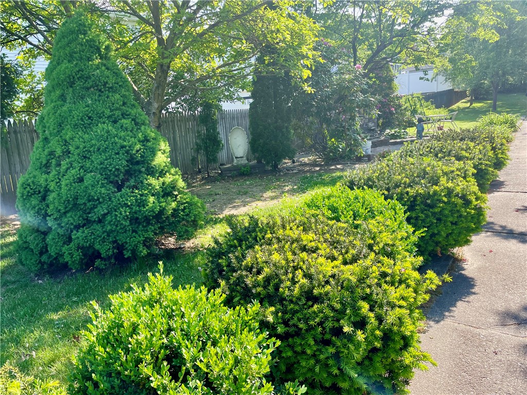 314 George Waterman Road Johnston, RI 02919 - Photo 2 of 45