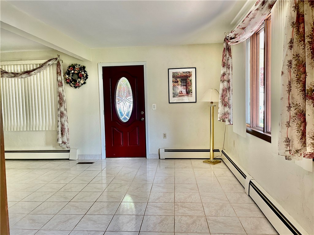 314 George Waterman Road Johnston, RI 02919 - Photo 6 of 45