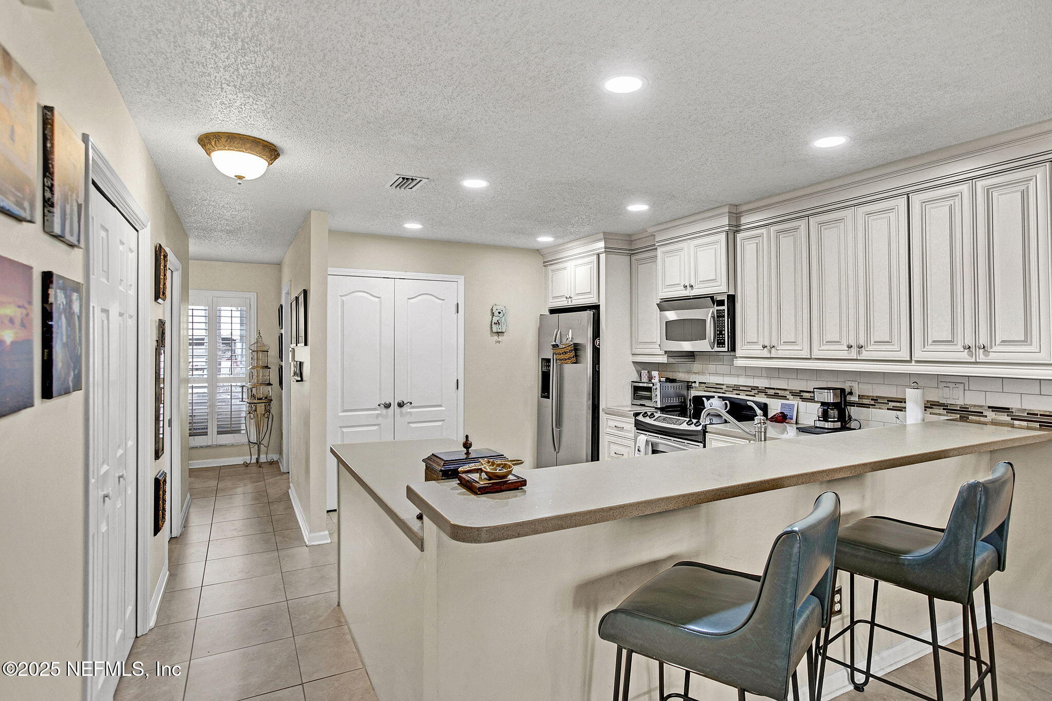 321 Scenic Point Lane Fleming Island, FL 32003 - Photo 12 of 38 Breakfast Bar