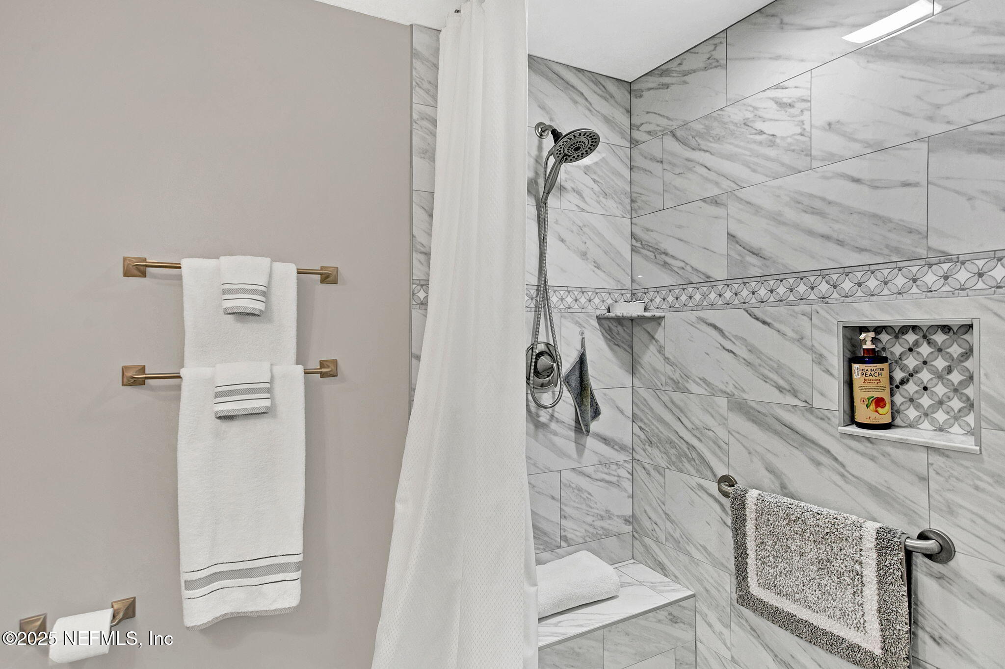 321 Scenic Point Lane Fleming Island, FL 32003 - Photo 17 of 38 Beautiful Bath