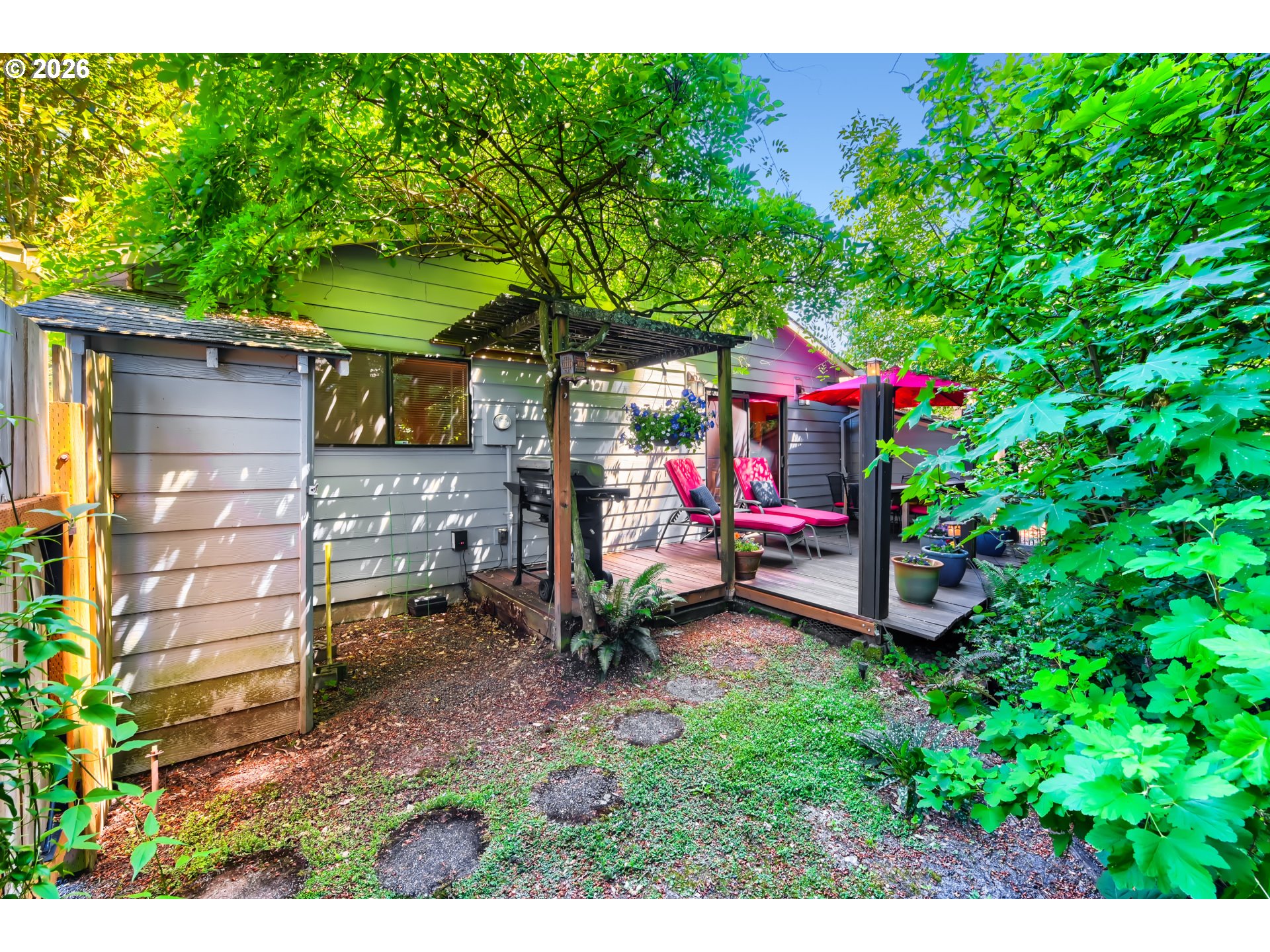3118 Southwest Carson Street Portland, OR 97219 - Photo 23 of 40