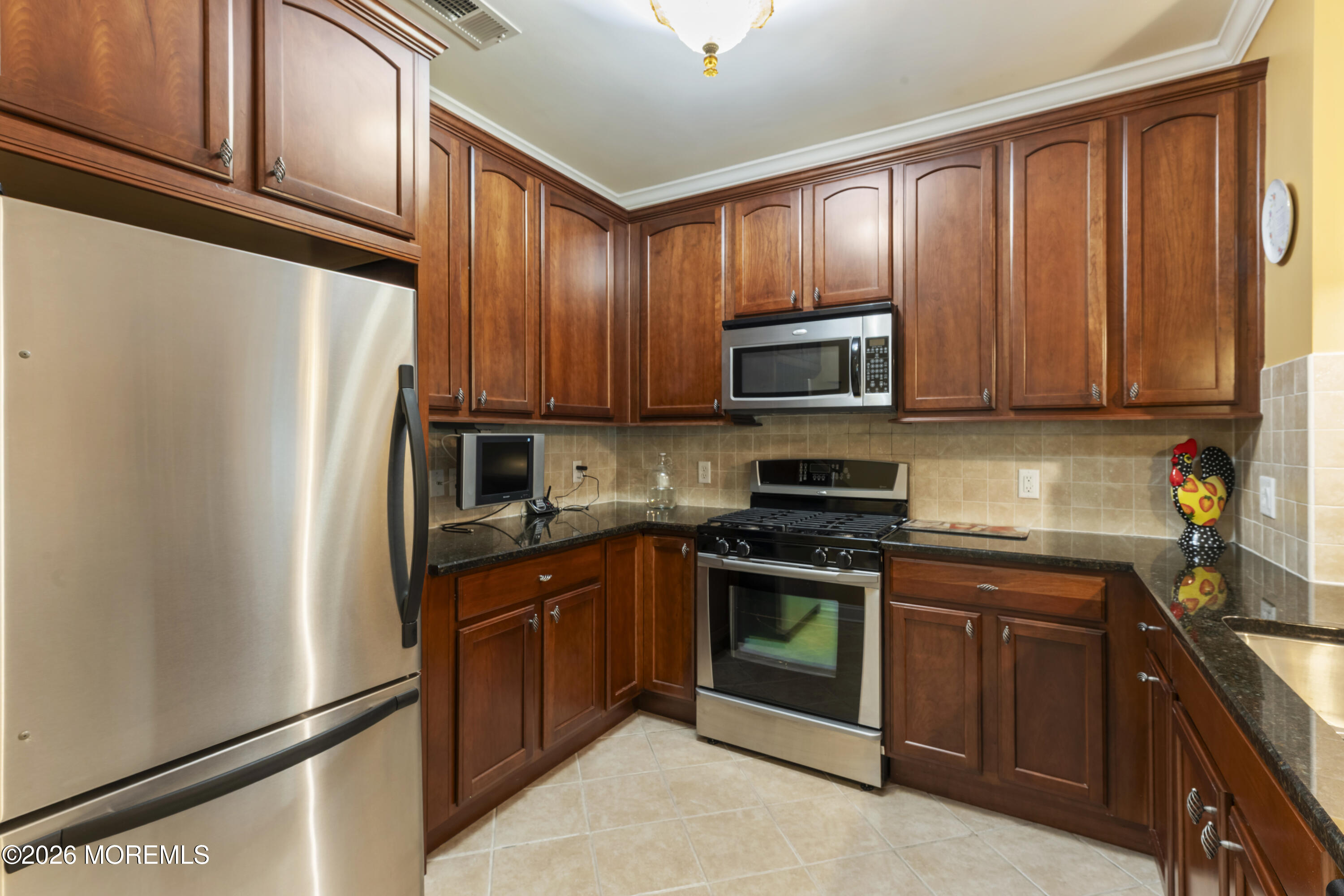 4208 Falston Circle, Unit 4208 Old Bridge, NJ 08857 - Photo 4 of 38 IMG_0934