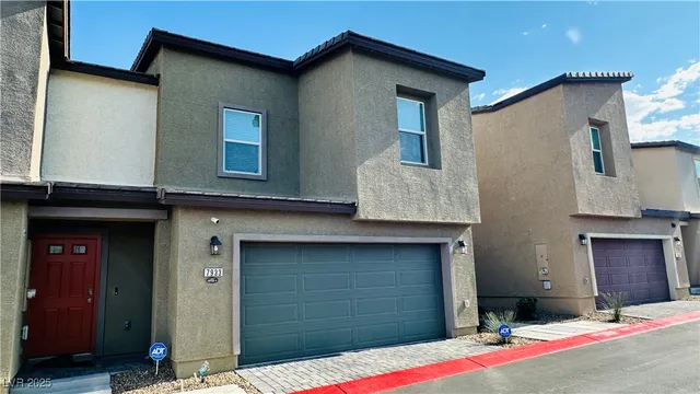 $1,850 | 7933 Whisper Words Avenue, Las Vegas, NV 89113