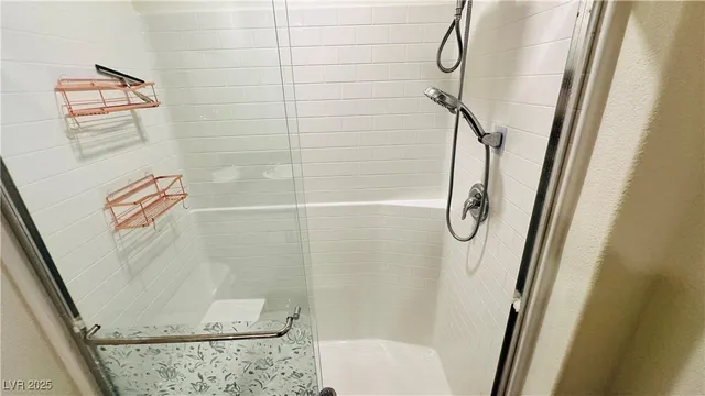 $1,850 | 7933 Whisper Words Avenue, Las Vegas, NV 89113