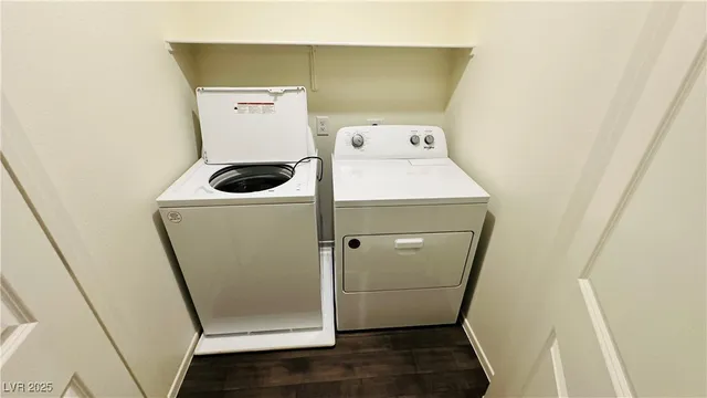 $1,850 | 7933 Whisper Words Avenue, Las Vegas, NV 89113