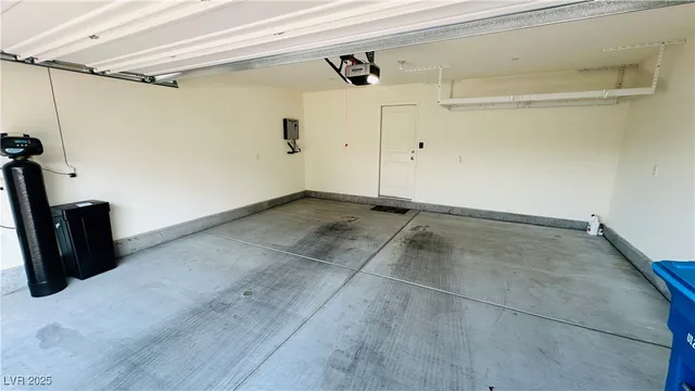 $1,850 | 7933 Whisper Words Avenue, Las Vegas, NV 89113