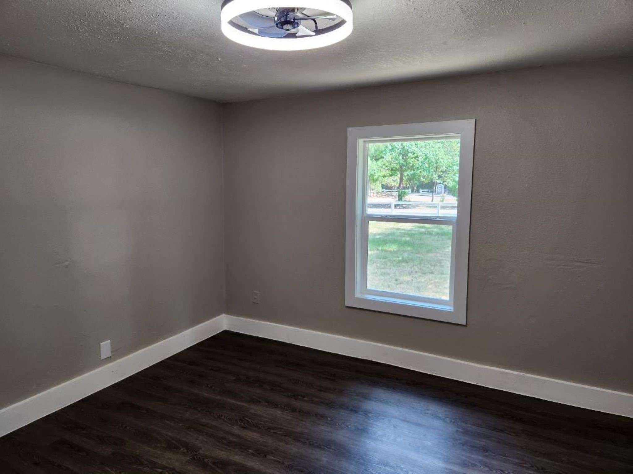 728 Hudson Road Conroe, TX 77304 - Photo 16 of 26