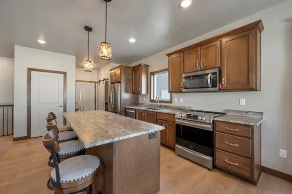 $464,900 | 2125 Fox Point Court, De Pere, WI 54115