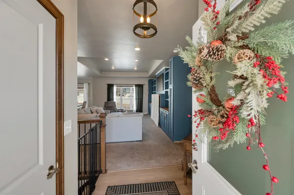 $464,900 | 2125 Fox Point Court, De Pere, WI 54115