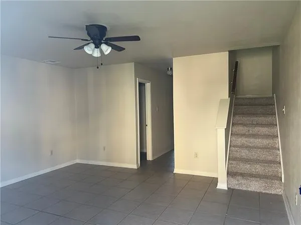 $1,235 | 126 Lakewood Drive, Unit 46, Luling, LA 70070