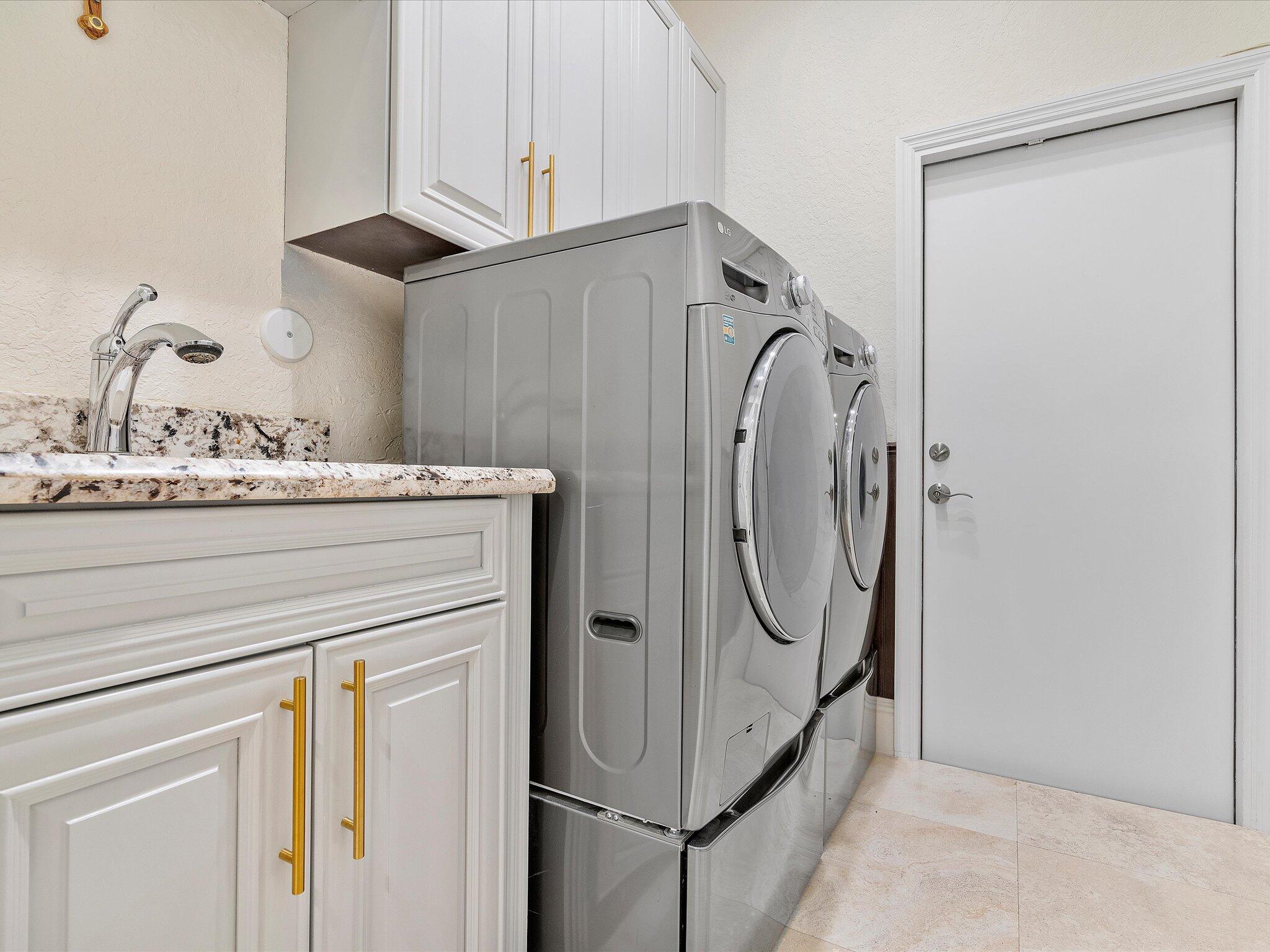 1670 Southwest 3rd Court Boca Raton, FL 33432 - Photo 22 of 44 45-1670 SW 3rd Ct_045