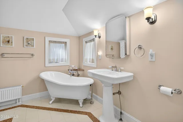 $699,800 | 91 Darroch Road, Bethlehem, NY 12054