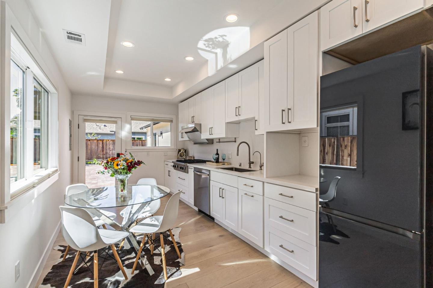 225 South Mathilda Avenue Sunnyvale, CA 94086 - Photo 14 of 27