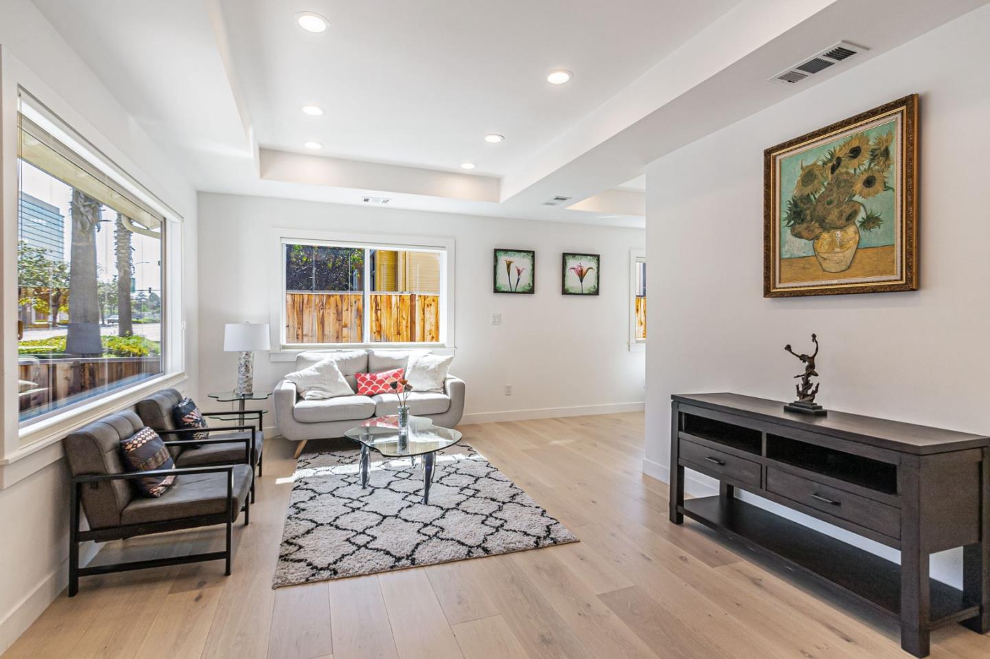 225 South Mathilda Avenue Sunnyvale, CA 94086 - Photo 4 of 27