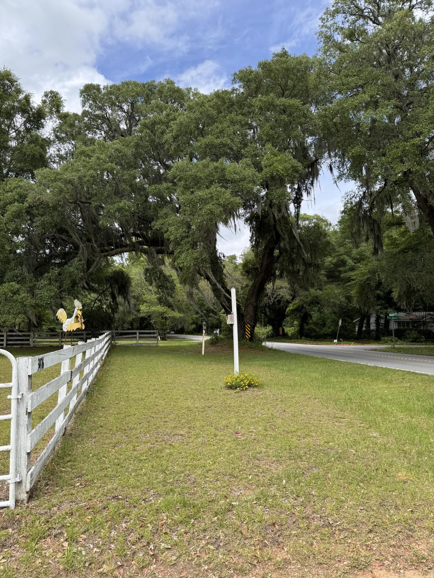 3476 Bohicket Road Johns Island, SC 29455 - Photo 33 of 35 Left view road