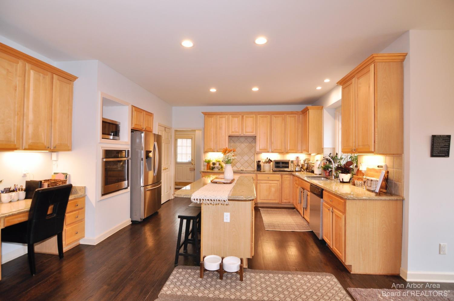 44596 Spring Hill Road Northville, MI 48168 - Photo 33 of 99 Photo 33