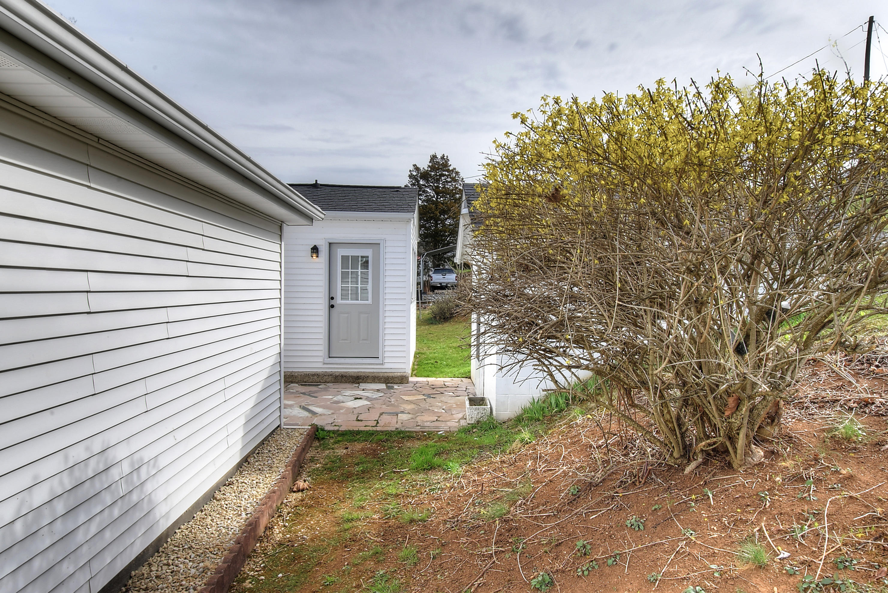 842 Blue Springs Road Elizabethton, TN 37643 - Photo 29 of 35 DSC_0238_39_40_41_42_43