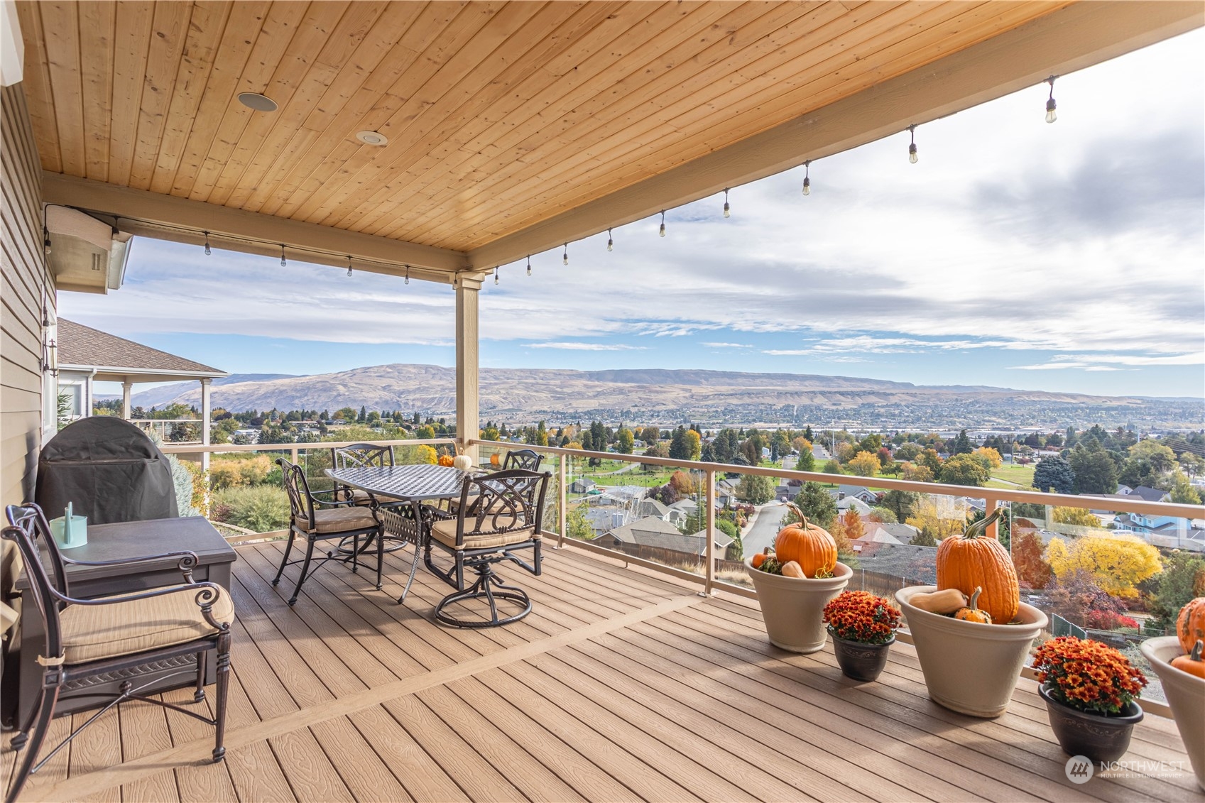 1869 Broadway Place Wenatchee, WA 98801 - Photo 32 of 39