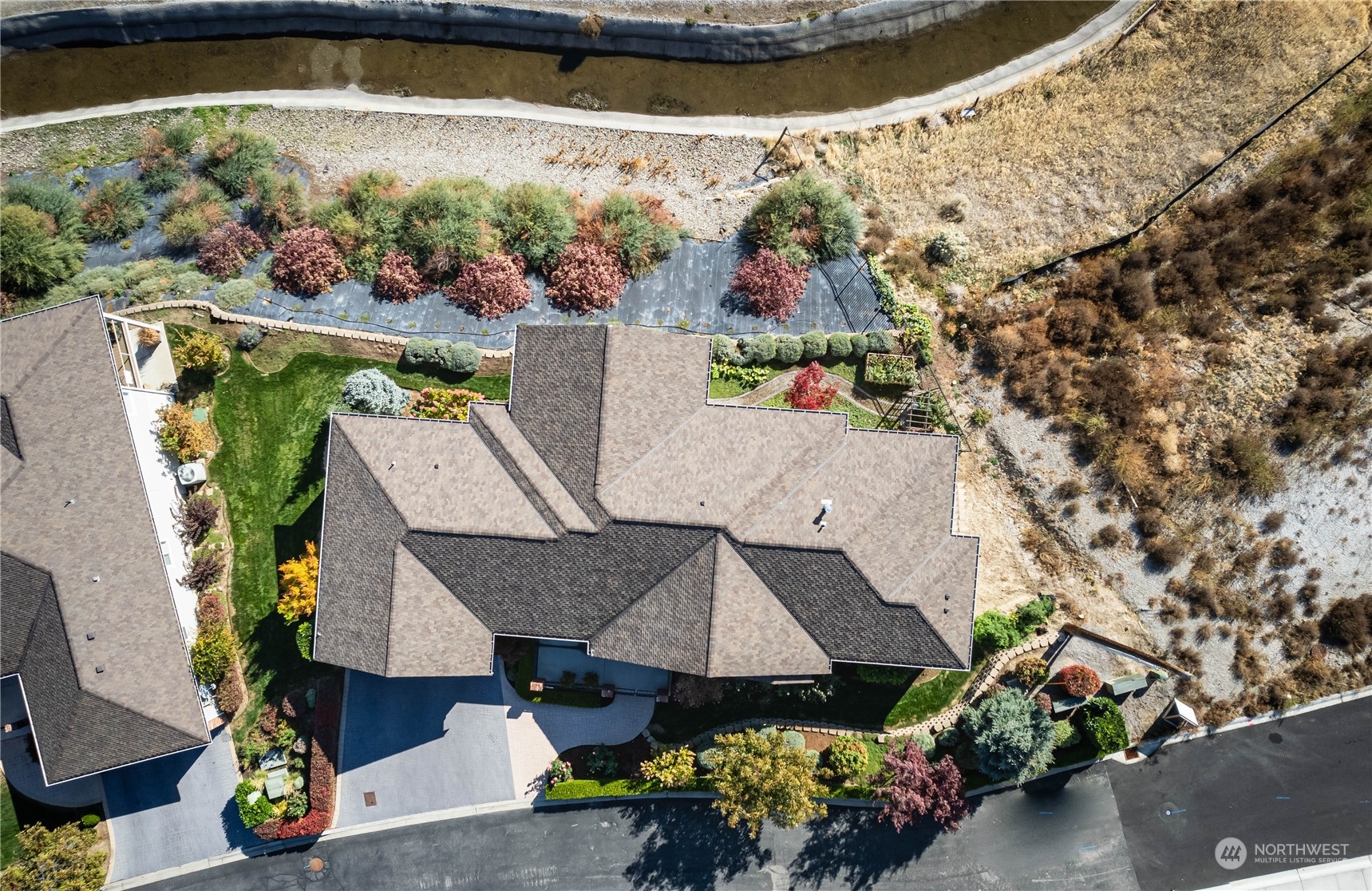 1869 Broadway Place Wenatchee, WA 98801 - Photo 37 of 39